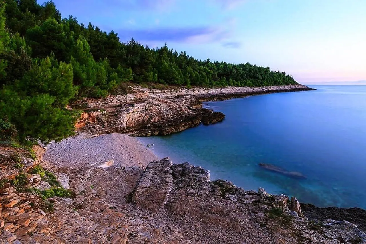Holiday Home Zora: Family Retreat Near Kamenjak Nature Park Premantura 0*,