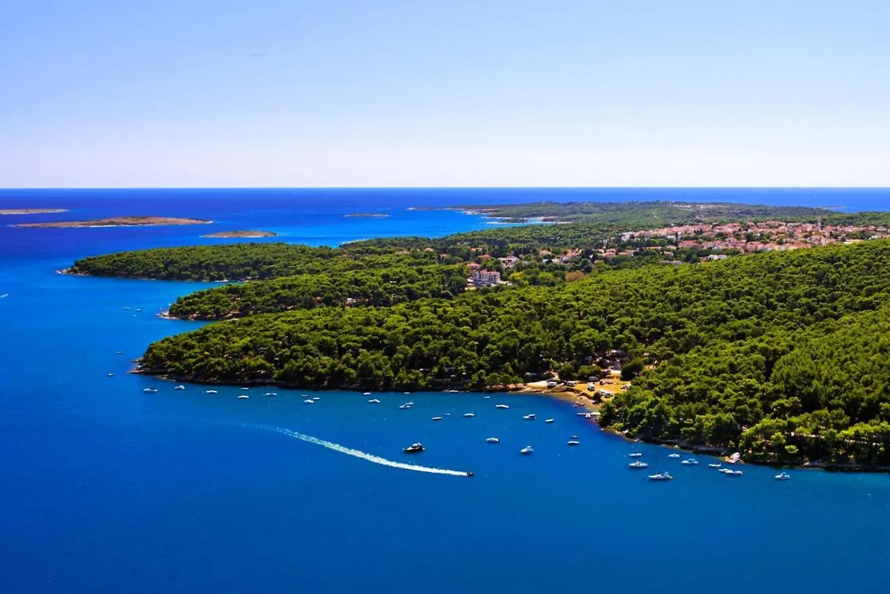 Holiday Home Zora: Family Retreat Near Kamenjak Nature Park Premantura Croatia