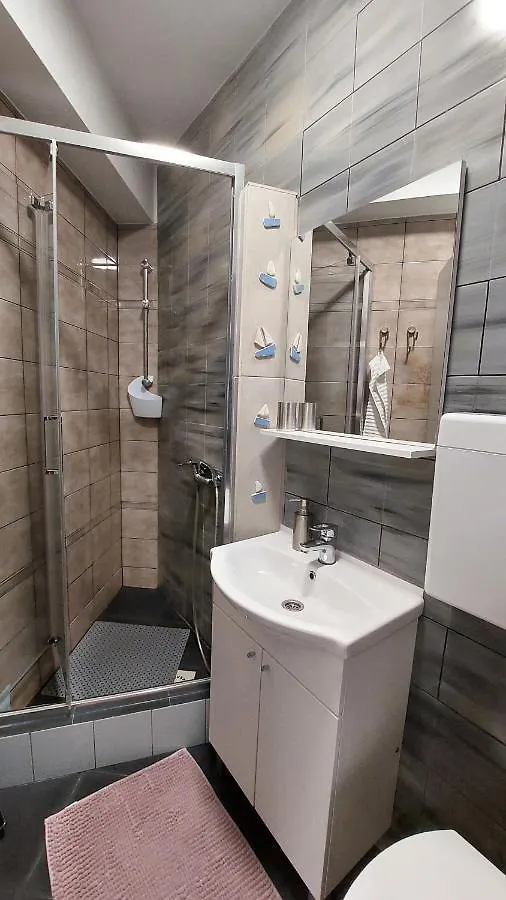 Holiday Home Zora: Family Retreat Near Kamenjak Nature Park Premantura